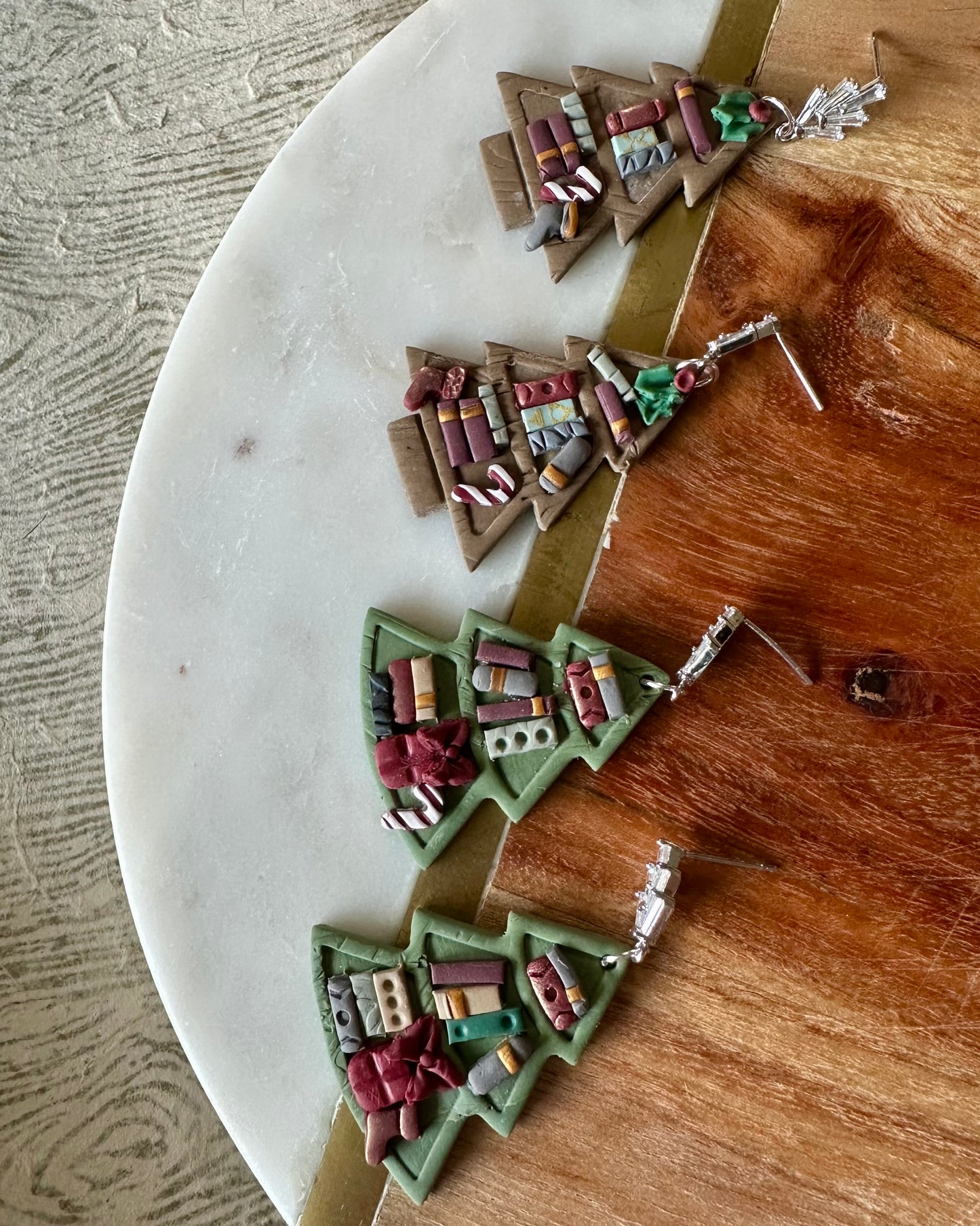 Xmas Trees Bookcase Earrings