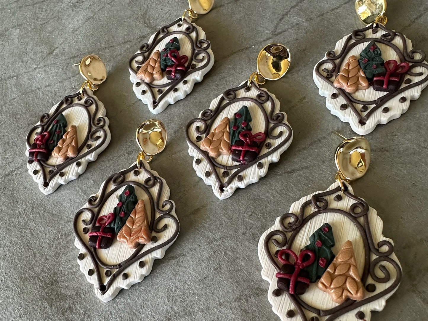 Tree & Present Earring (Holiday 2025)