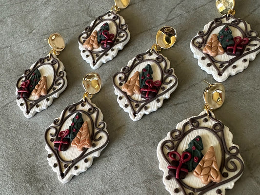 Tree & Present Earring (Holiday 2025)