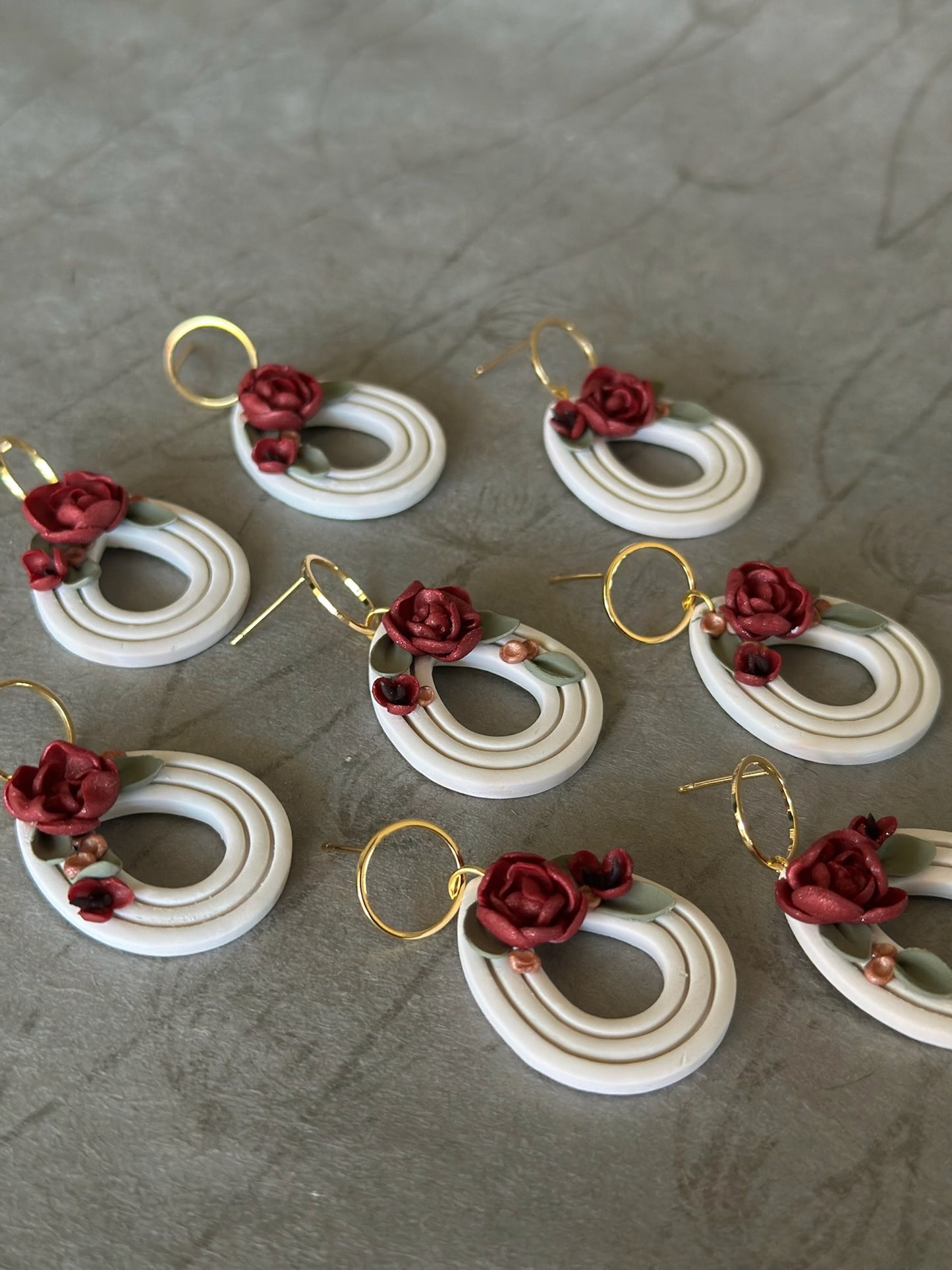 Floral Earring (Holiday 2025)